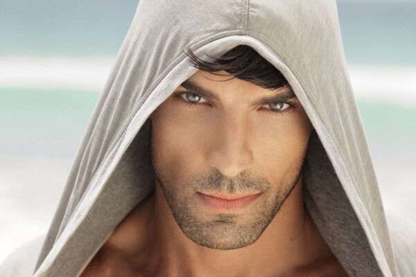  ,   Artur, 38 ,   ,   , c , 
