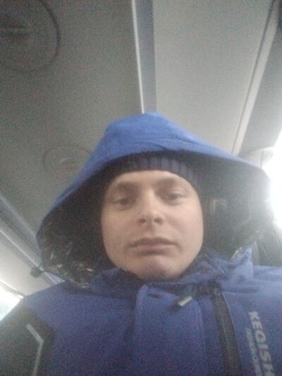  ,   Yuri, 31 ,   ,   