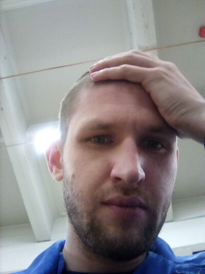  ,   Sergej, 31 ,   ,   