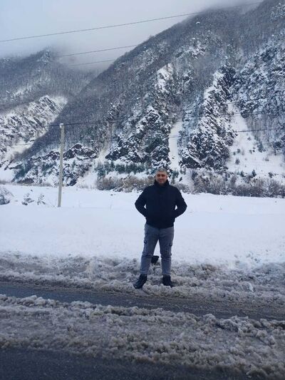  ,   Gurgen, 40 ,   ,   
