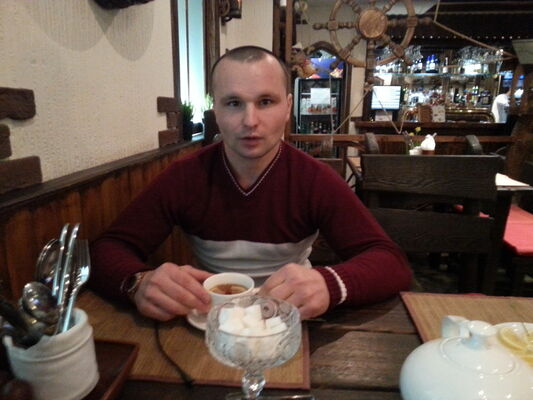 ,   Aleksandr, 33 ,   ,   , c 