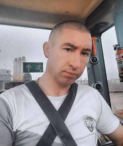  -,   Ivan, 33 ,   c , 