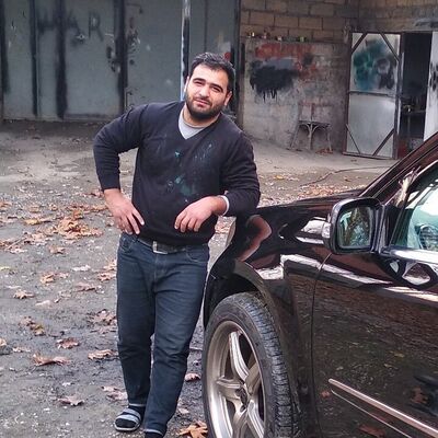   ,   Murad, 31 ,   ,   