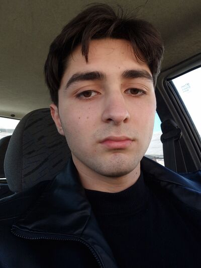  ,   Farid, 20 ,   ,   
