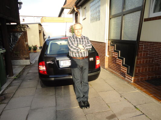  Muhlacker,   , 61 ,  
