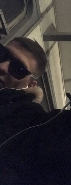  ,   Daniel, 32 ,   