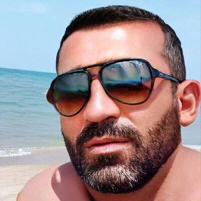  ,   Djef, 42 ,   