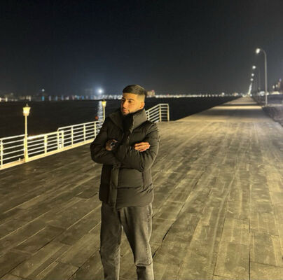  ,   Ali, 32 ,   ,   , c 