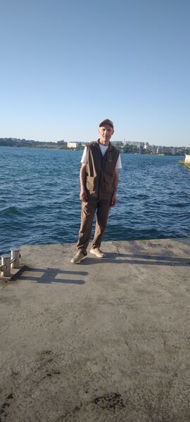 ,   Artur, 47 ,   c , 