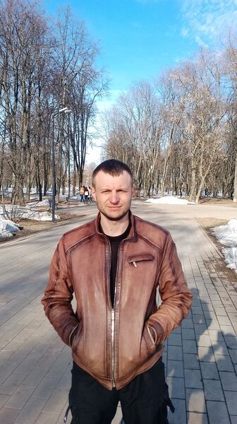  ,   Victor, 37 ,   ,   , c 