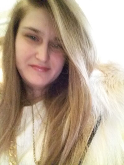  ,   Inna, 40 ,  