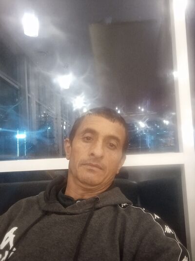  ,   Gena, 44 ,   ,   