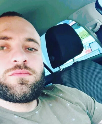  ,   Mike, 33 ,   ,   , c , 