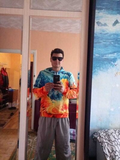  ,   Vladimir, 48 ,   ,   