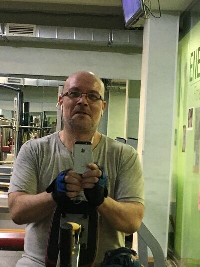  ,   Anton, 53 ,  