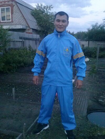 ,   Sayan, 41 ,   ,   , c 