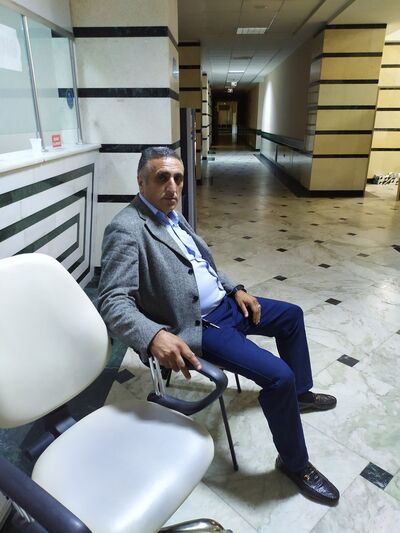  ,   Vahid, 51 ,   ,   , c 