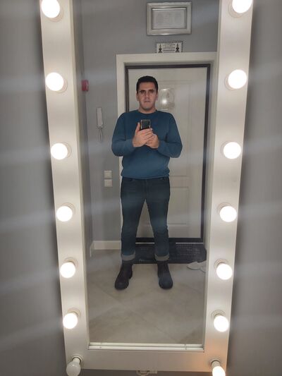  ,   Salar, 29 ,   ,   