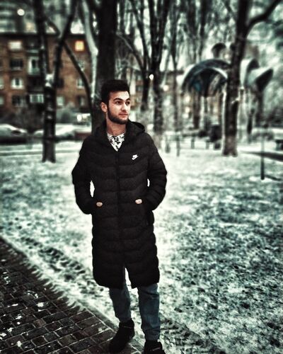  ,   Nurlan, 25 ,   ,   