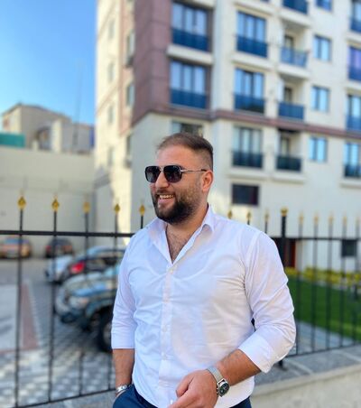  ,   Bilal, 26 ,   ,   