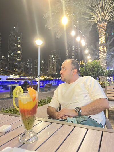  ,   Anar, 33 ,   ,   
