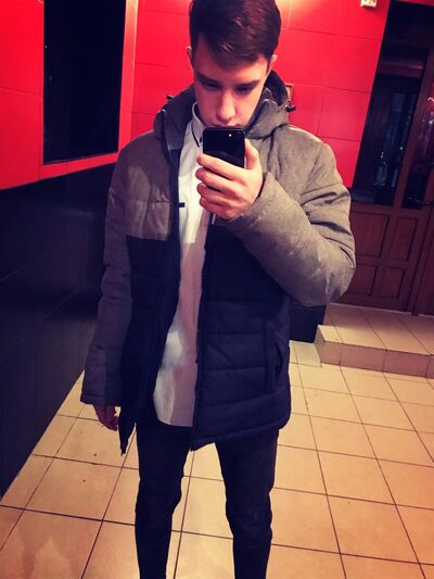  ,   Artem, 22 ,   ,   , c 