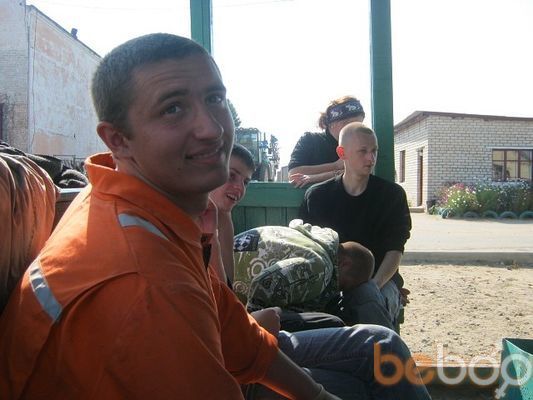  ,   SANEK, 32 ,  