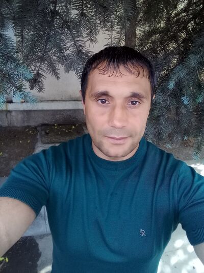  ,   Armen, 45 ,   ,   