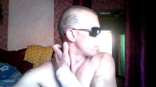  ,   Alex, 35 ,   