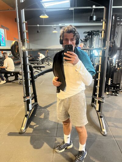 ,   Jonny, 42 ,   ,   