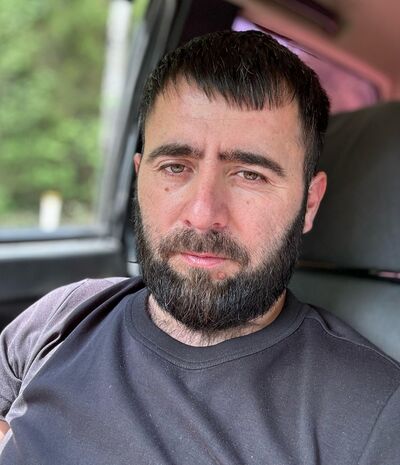  ,   Alik, 34 ,   c 