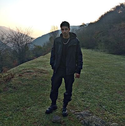  ,   Amir, 27 ,   ,   , c , 