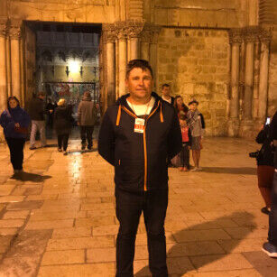  ,   Vladymyr, 61 ,   ,   , c 
