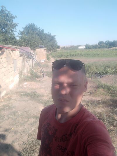  Frankfurt am Main,   , 27 ,   ,   