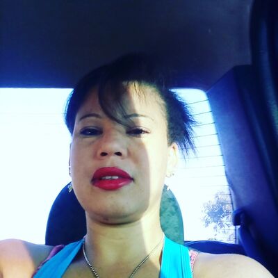  --,   Daniela, 34 ,   ,   , c 