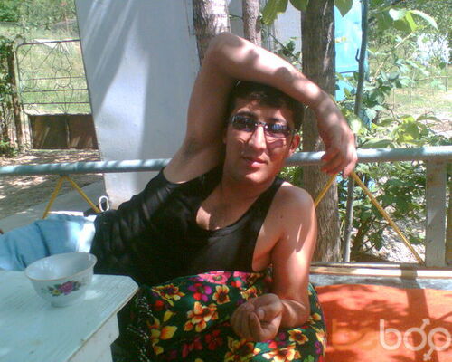  ,   Oskar, 49 ,     , c 