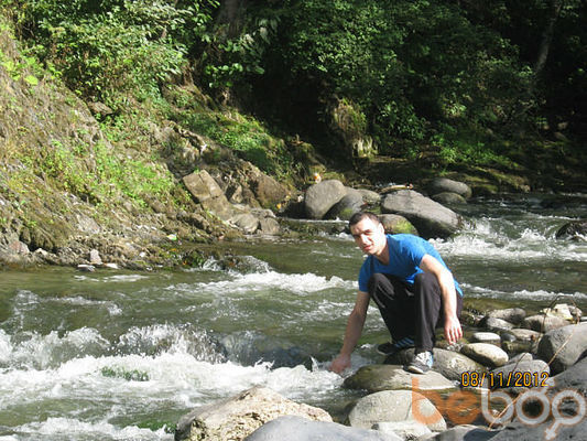  3229899  Magari, 44 ,    