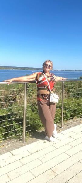 ,   Lara, 58 ,     