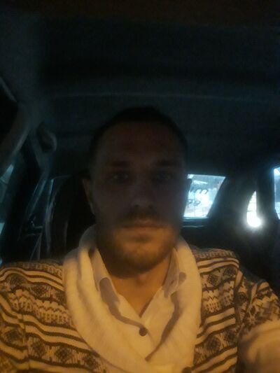  ,   Mark, 32 ,   ,   , c 