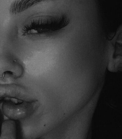  ,   Violla, 25 ,   ,   