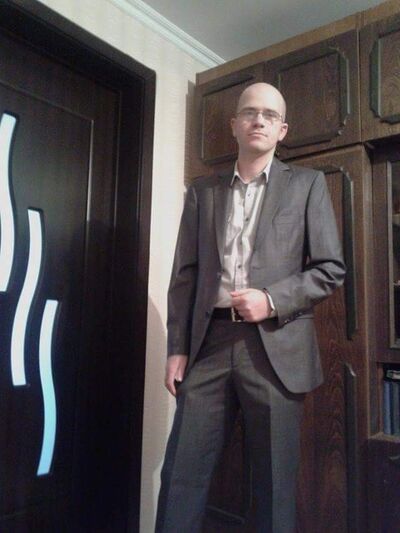  ,   Davit, 33 ,   