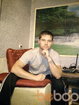  2414509  Yuriy, 37 ,    