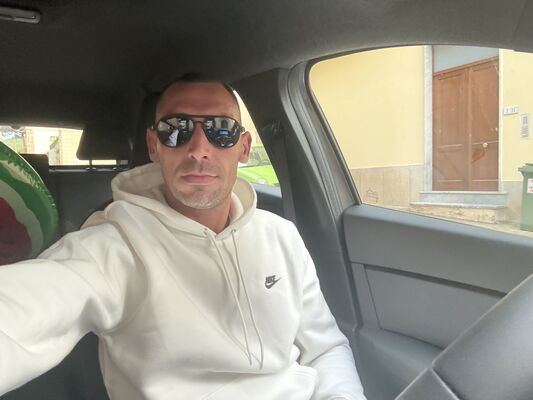  Palais-Bourbon,   , 34 ,   ,   