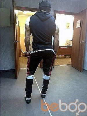 ,   Derzki Macho, 40 ,     , c 
