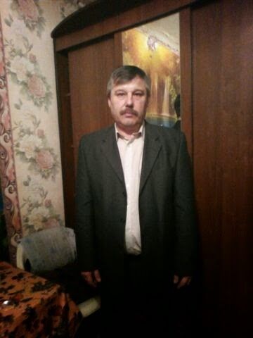  ,   Viktor, 58 ,   ,   , c 