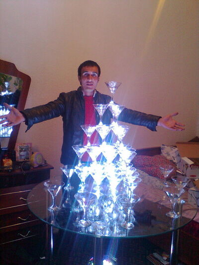  ,   Ali, 37 ,   ,   , c 