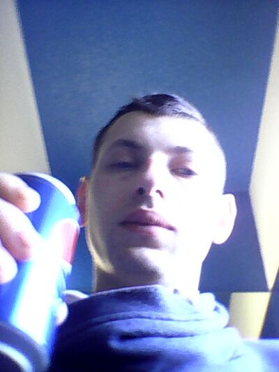  ,   Roman, 33 ,   