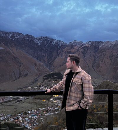  ,   Andrew, 26 ,   ,   