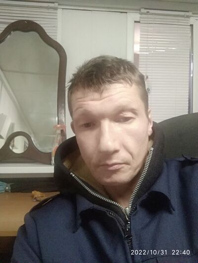  ,   Vladimir, 44 ,   ,   