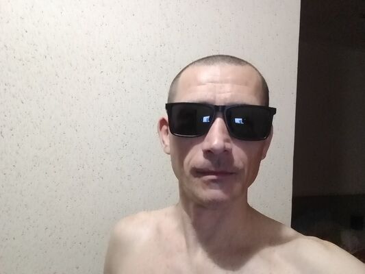  ,   Igor, 40 ,   ,   